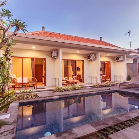 Hotel Cening Ayu Sanur Exteriér fotografie